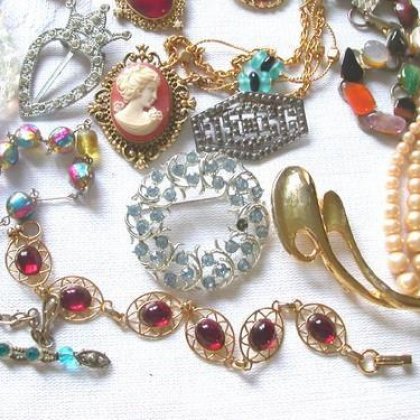 جواهرات و لوازم جانبی